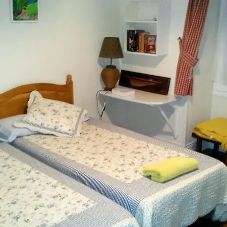 With 2 Bedrooms In Donostia With Furnished Terrace And Wifi 50 M From The Beach