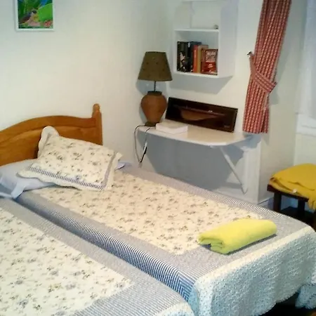 Apartamento With 2 Bedrooms In Donostia With Furnished Terrace And Wifi 50 M From The Beach *